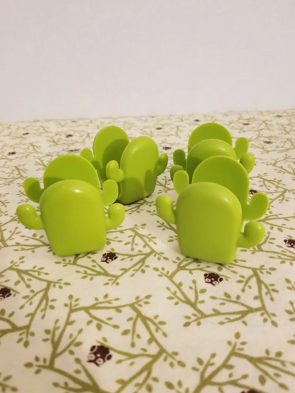 TACOS Joie Green Cactus Taco Holders - Set of 4